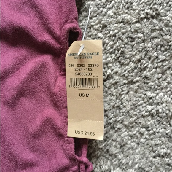 Bundle of AE crop tops! - Picture 2 of 3